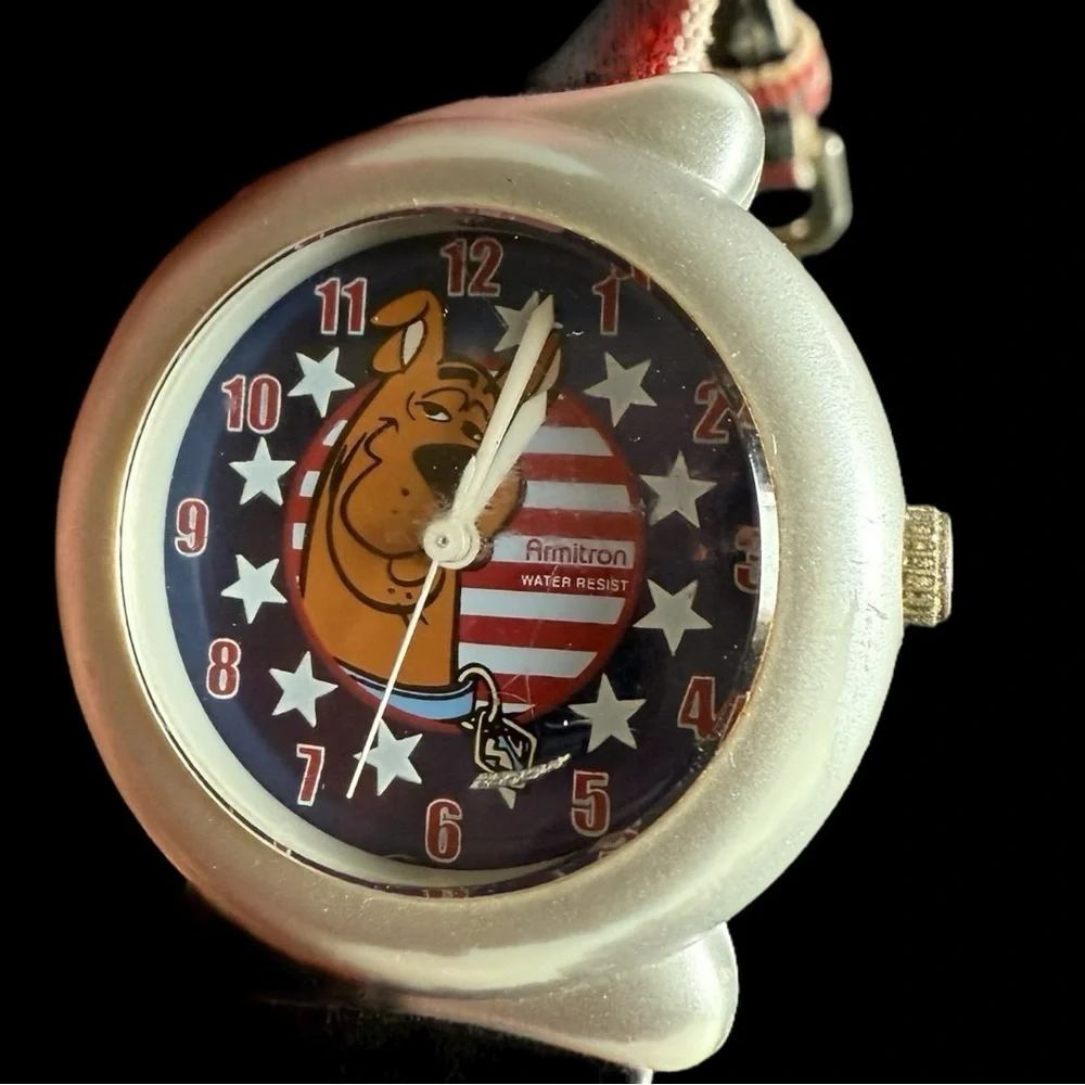 Vintage ARMITRON SCOOBY DOO Watch